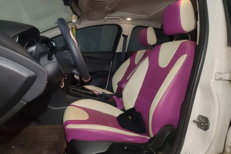 Used Ford Focus 2012 Hatchback 1.6L Automatic Fashion Edition
