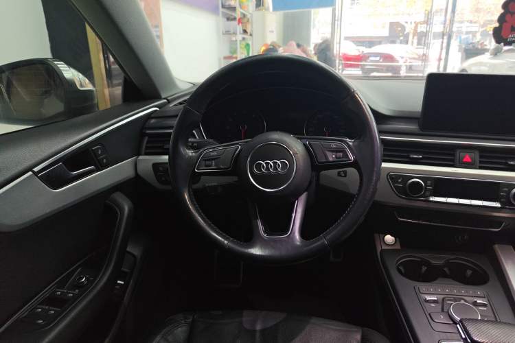 Used Audi A5 2017 Sportback 40 TFSI Fashion Model
