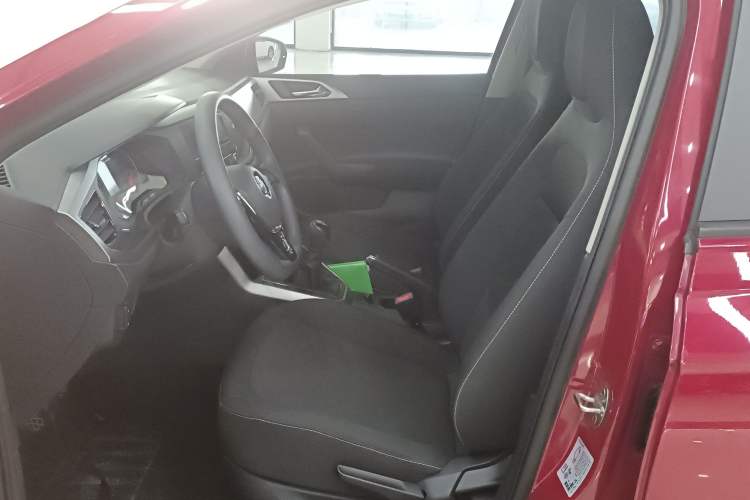 Used Volkswagen Polo 2019 Plus 1.5L Manual Panoramic Enjoyment Edition
