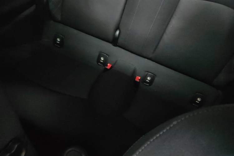 Used  MINI 2016 1.5T COOPER
