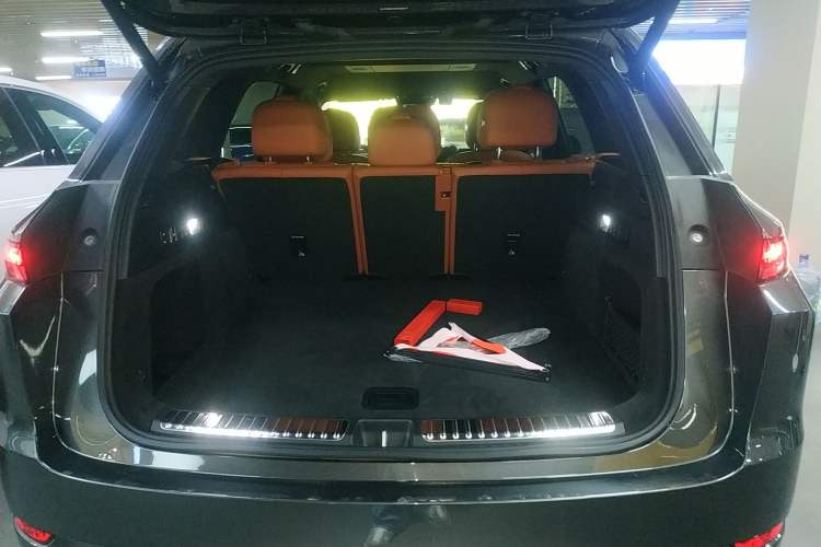 Used Li Auto L7 2024 Ultra Model
