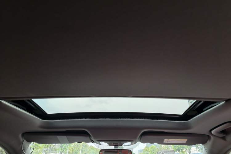 Used Dongfeng Aeolus Yixuan 2021 230T Automatic Zuiying Knight Edition
