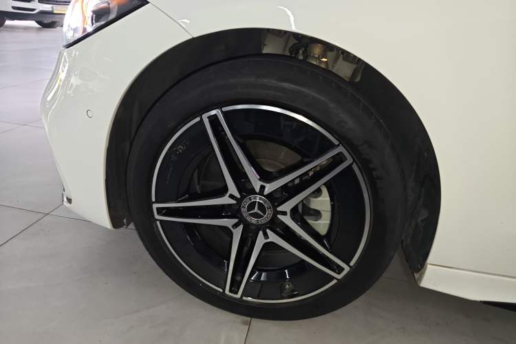 Used Mercedes-Benz C-Class 2023 C 260 L Bright Night Sports Edition
