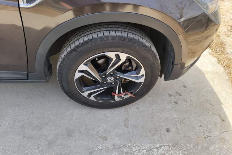 Used Dongfeng Aeolus AX7 2016 1.4T Manual Zhuyue Model