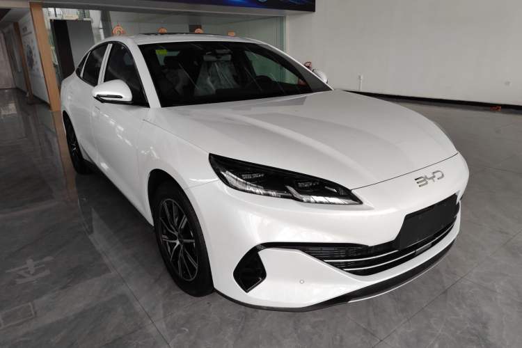 Used BYD Seal 06 New Energy 2024 DM-i 120KM Prestige Model
