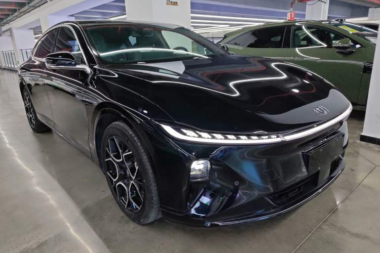 Used  A07 2024 Pure Electric "True Fragrance" Edition 515 Prestige Model
