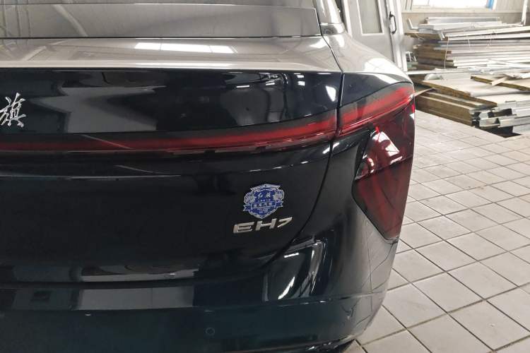 Used Hongqi EH7 2025 600 Smart Selection Edition
