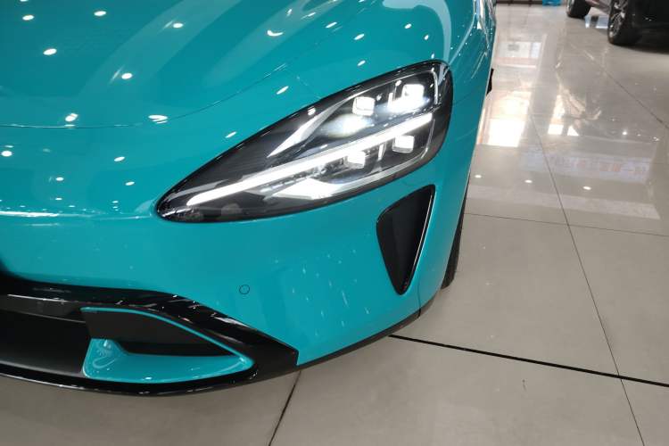 Used  SU7 2024 Rear-Drive Long-Range Intelligent Driving Version
