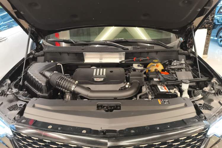 Used Cadillac XT6 2021 2.0T Six-Seater Four-Wheel-Drive Luxury Version
