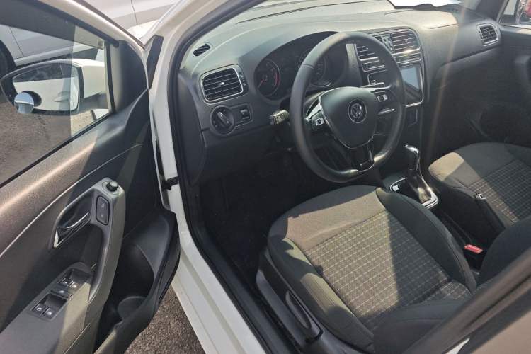 Used Volkswagen Polo 2018 1.5L Automatic Enjoyment Model