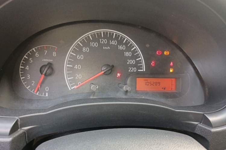 Used Nissan Sunny 2015 1.5XE Manual Comfort Edition
