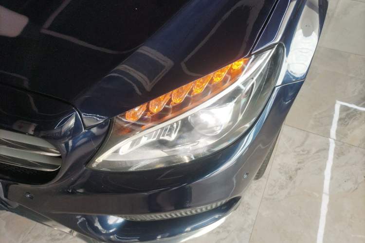 Used Mercedes-Benz C-Class 2015 C 200 L Sport Edition
