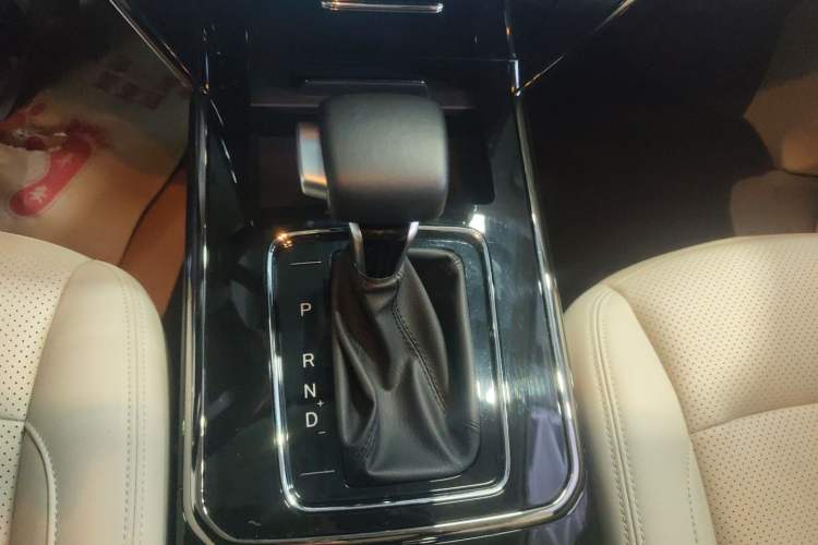 Used Oshan Cosmos 2022 1.5T Automatic Business Model
