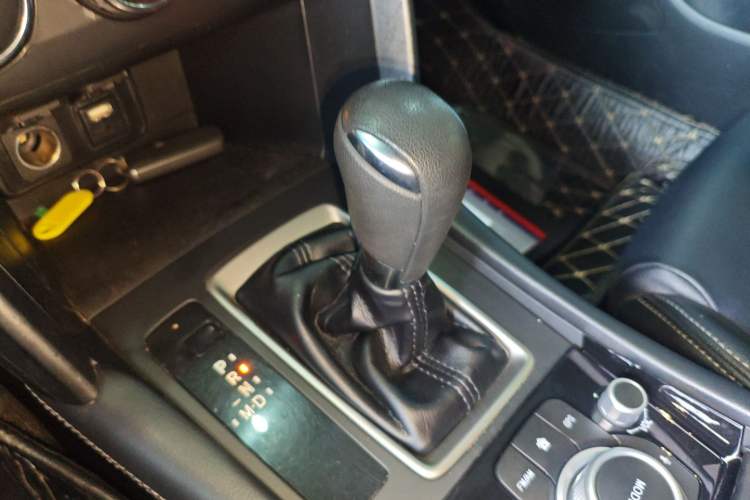 Used Mazda CX-4 2018 2.0L Automatic Two-Wheel Drive Blue Sky Dynamic Version China V Standard
