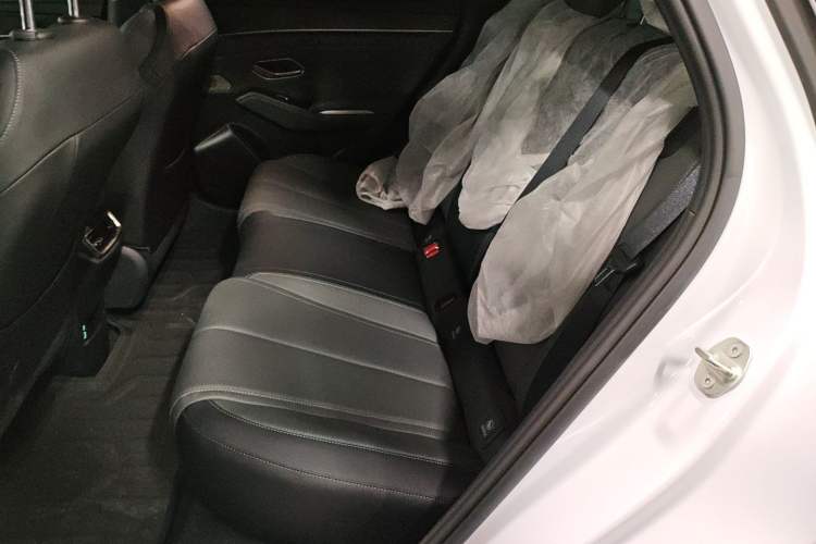 Used BYD Qin L 2025 DM-i Smart Drive 120KM Leading Model