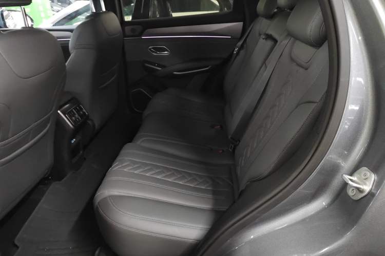 Used BYD Song L DM-i 2025 Intelligent Driving Version 160 km Beyond-Range Type