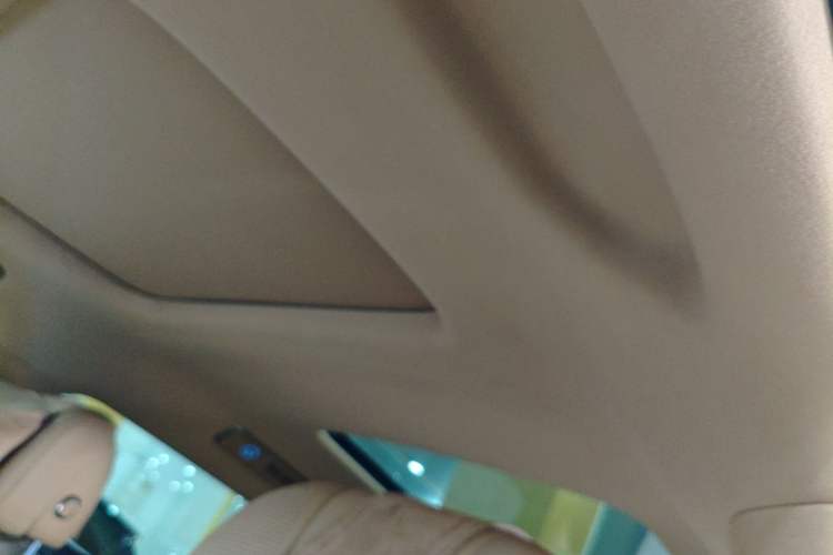 Used Denza D9 2025 DM-i Intelligent Drive 1020 Four-Wheel Drive Prestige Model
