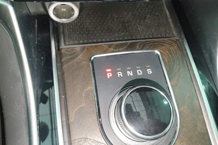 Used Jaguar XFL 2020 XFL 2.0T P250 Two-Wheel-Drive Luxury Edition