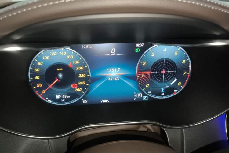 Used Mercedes-Benz GLC 2020 Facelift GLC 300 L 4MATIC Dynamic Edition
