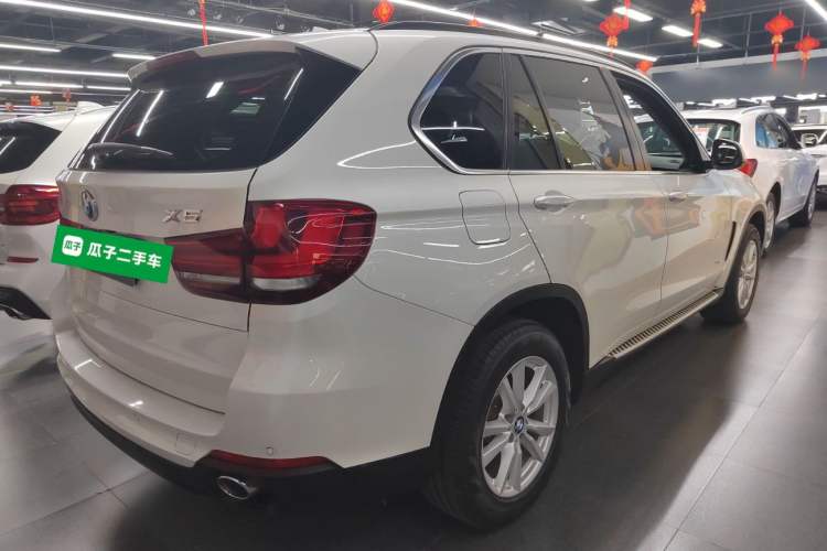 Used BMW X5 2015 xDrive28i
