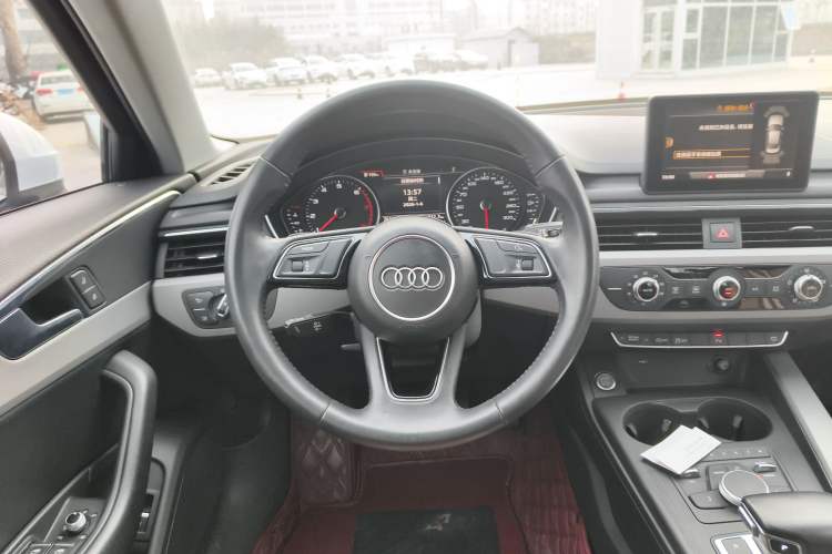 Used Audi A4L 2018 30th Anniversary Edition 40 TFSI Trendy Model