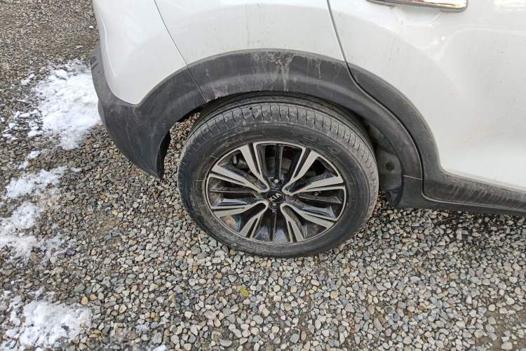 Used Kia kx1 Stonic 2021 1.4L CVT Fun & Sunroof Model
