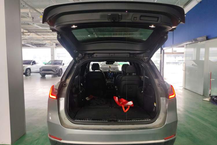 Used Nio ES8 2020 580 km Range Six-Seater Version
