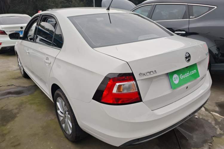 Used Skoda Rapid 2018 1.4L Manual Comfort Edition
