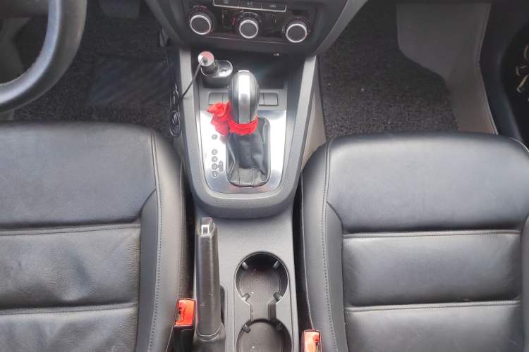 Used Volkswagen Sagitar 2014 1.6L Automatic Comfort Model