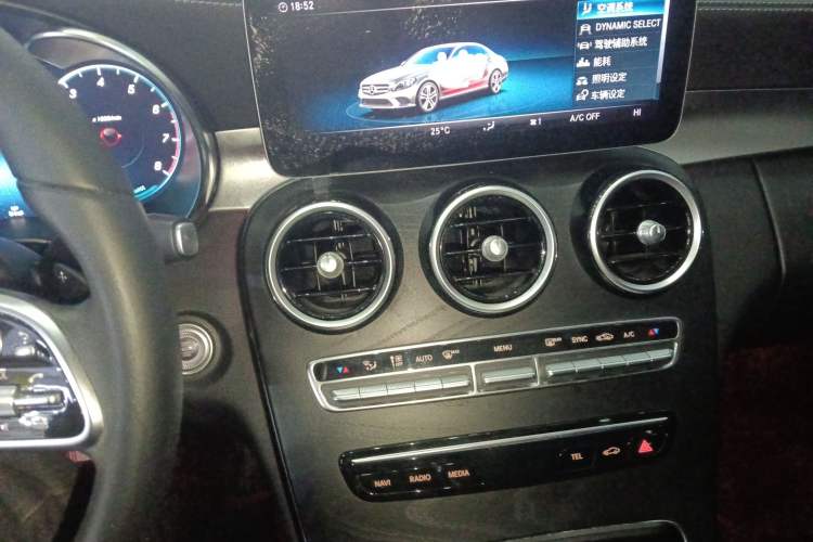 Used Mercedes-Benz C-Class 2019 C 260 L 4MATIC Sport Edition
