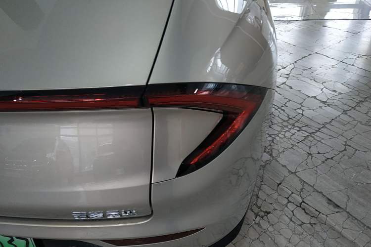 Used Wuling Xingguang 2024 Co-Creation Edition 510 Advanced Model
