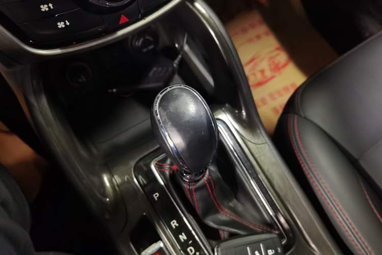 Used Changan CS75 2017 Shangkui Edition 1.5T Automatic Fengxiang Model