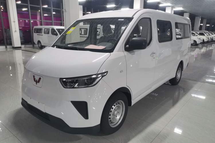 Used Wuling Yangguang 
