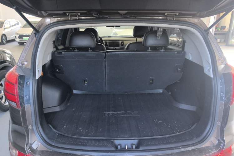 Used Kia Sportage R 2016 2.0L Automatic Two-Wheel Drive GL
