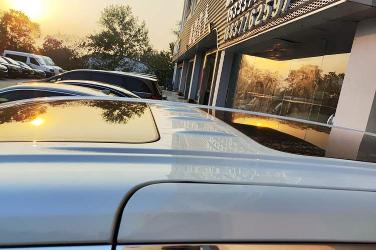 Used Buick GL8 New Energy 2024 Lu Zun Luxury Edition 7-Seater
