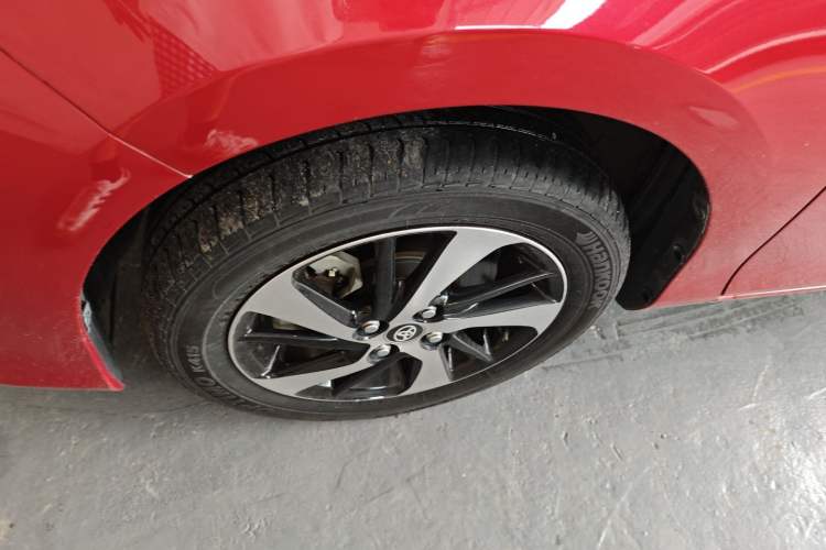 Used Toyota YARiS L 2019 1.5E CVT Dynamic Edition China VI compliant
