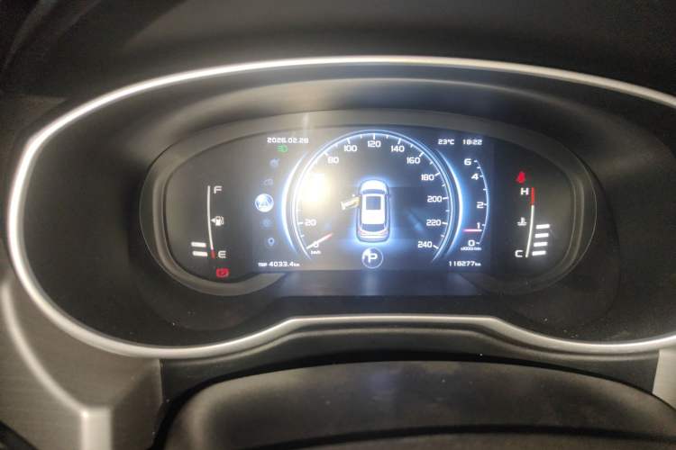 Used Geely Auto Emgrand X7 Sport 2018 1.8TD Automatic Two-Wheel Drive Smart 4G Connected Version