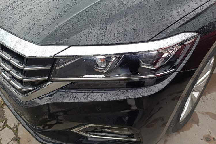 Used Volkswagen Passat 2019 330TSI Elite Edition China VI
