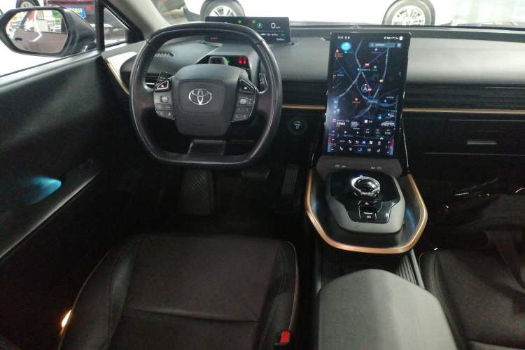 Used Toyota bZ3 2023 616 km Long-Range Premium
