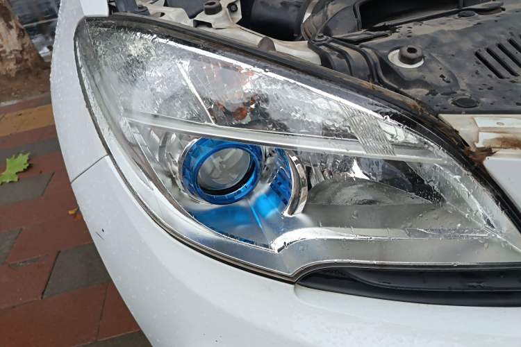 Used Buick Encore 2015 1.4T Automatic Two-Wheel Drive Urban Elite Version