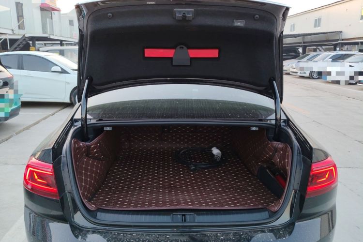 Used Volkswagen Magotan GTE Plug-in Hybrid 2022 GTE Luxury Model
