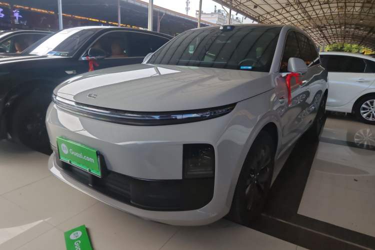 Used Li Auto L6 2025 Pro Smart Refresh Edition
