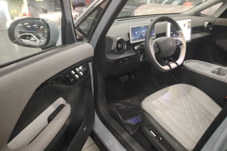 Used ARCFOX Kaola S 2024 AIR model
