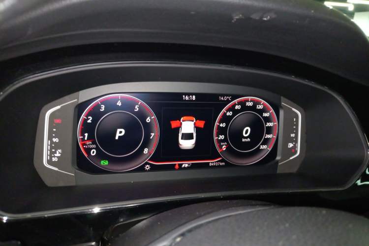 Used Volkswagen Passat 2020 Facelift 330TSI Elite Edition China VI Standard
