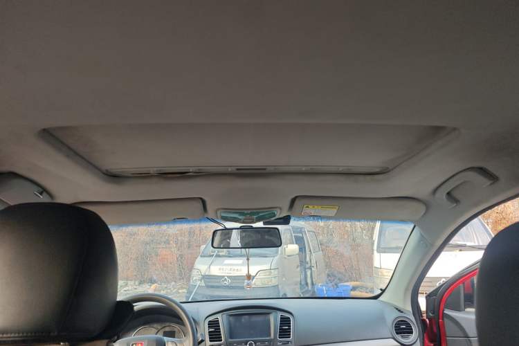 Used Roewe 350 2014 1.5L Manual Swift Edition