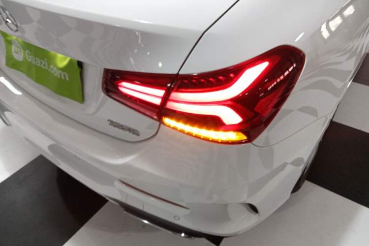 Used Mercedes-Benz A-Class 2020 Restyled A 200 L Sport Sedan Fashion Version
