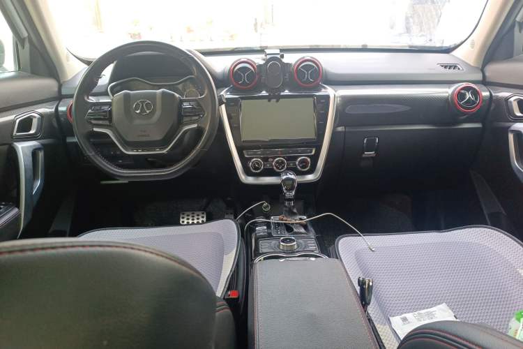 Used  BJ20 2016 1.5T CVT Luxury Model
