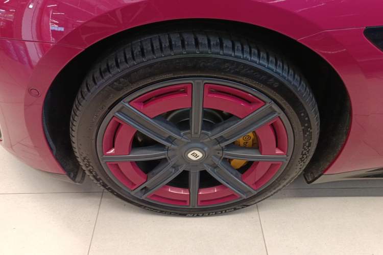 Used  SU7 2024 Rear-Drive Ultra-Long Range Advanced Pro-Level Intelligent Driving Version