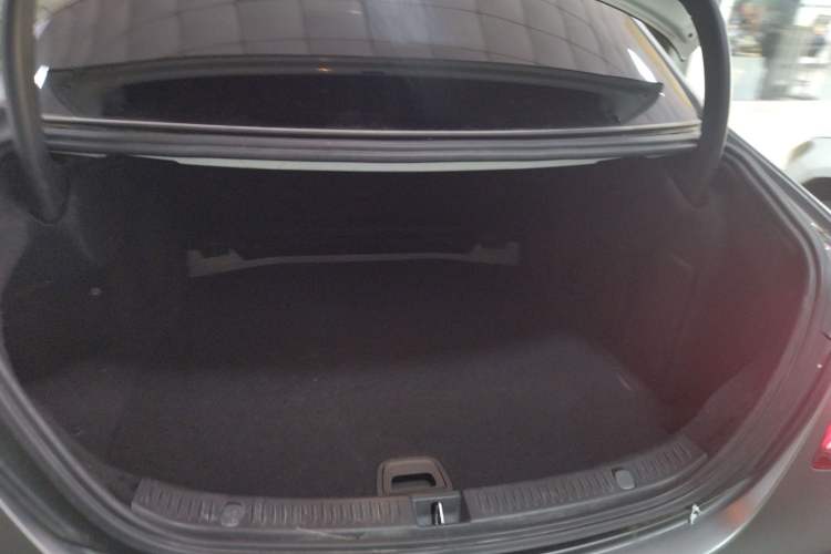 Used Mercedes-Benz E-Class 2016 E 300 L Sport Luxury Model