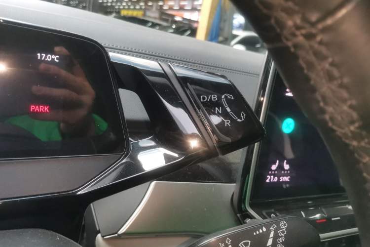 Used Volkswagen ID.6 CROZZ 2021 Long-Range PRO Edition
